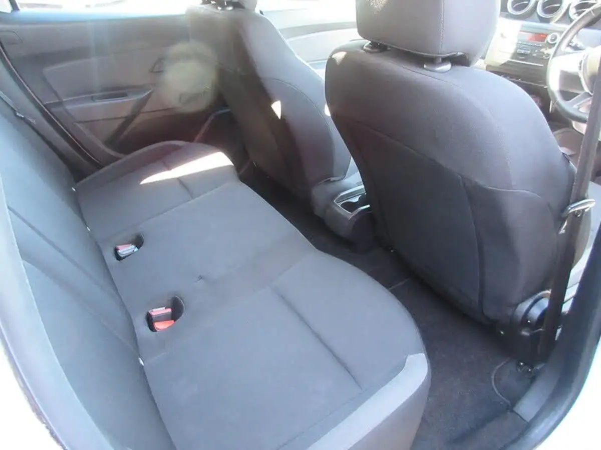 2019-dacia-duster-16-sce-essential-big-10