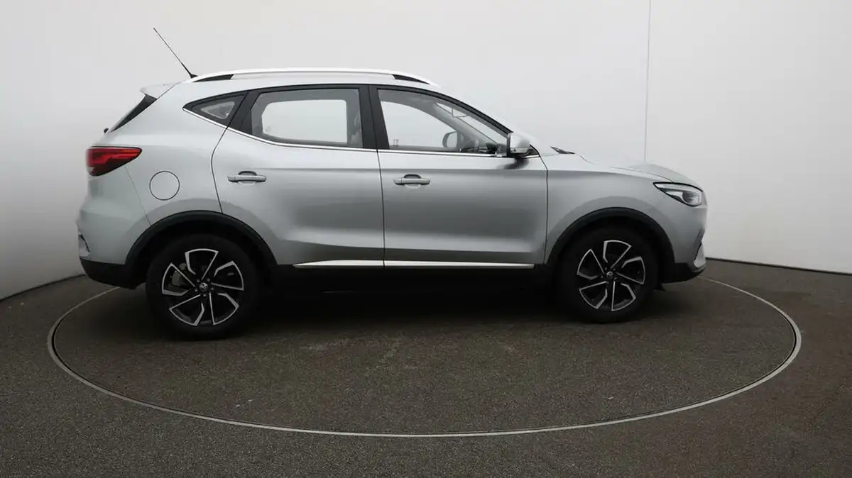 2022-mg-zs-suv-15-vti-tech-exclusive-big-41