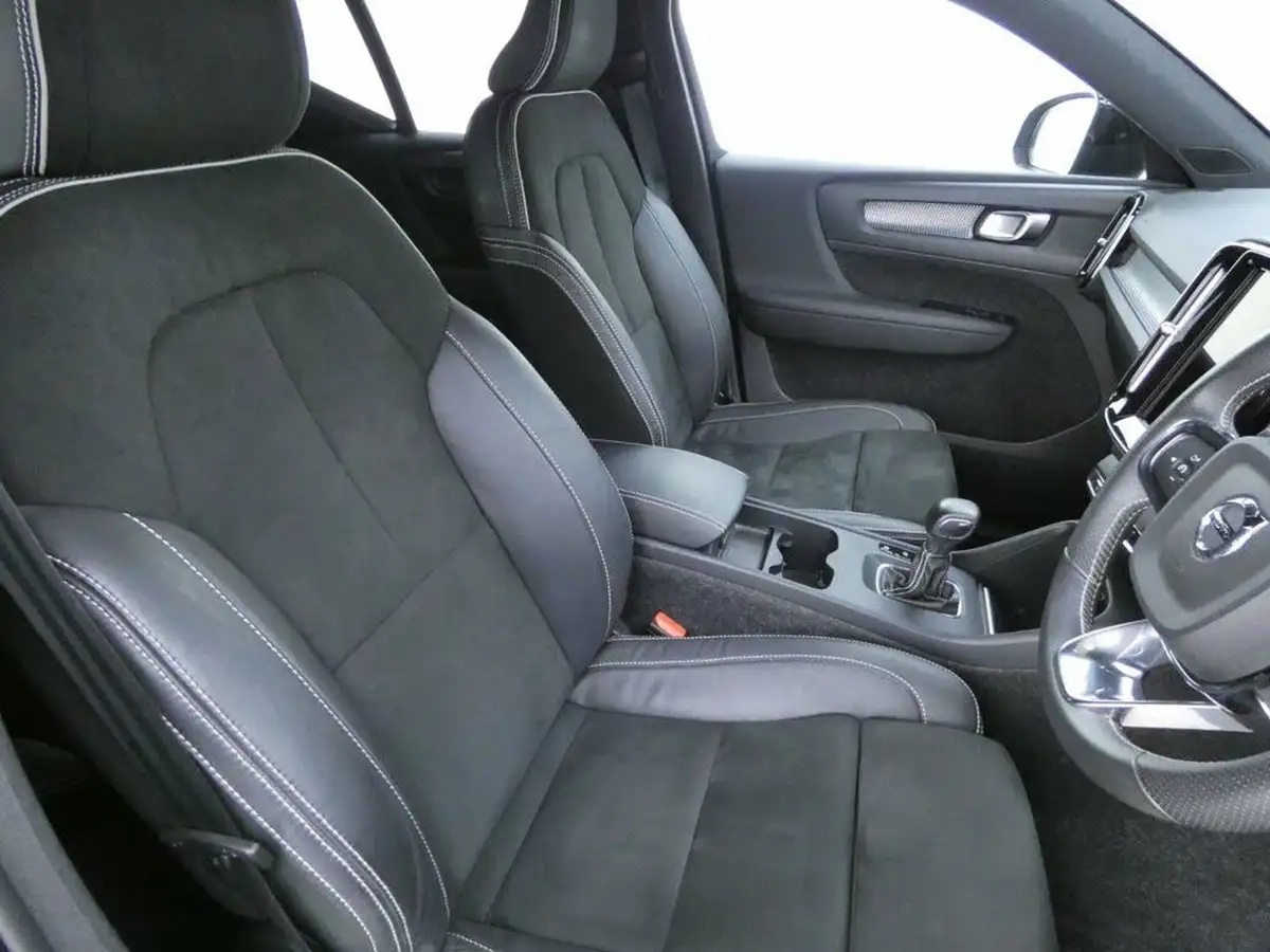2021-volvo-xc40-15-t3-r-design-163bhp-big-15