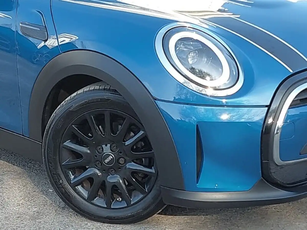 2021-mini-cooper-15-cooper-classic-hatchback-5d-big-8