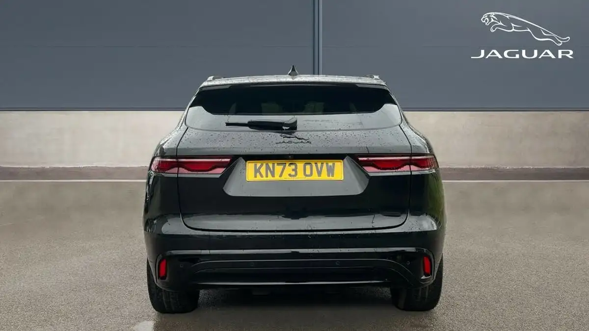 2023-jaguar-f-pace-20-p250-r-dynamic-se-black-big-5