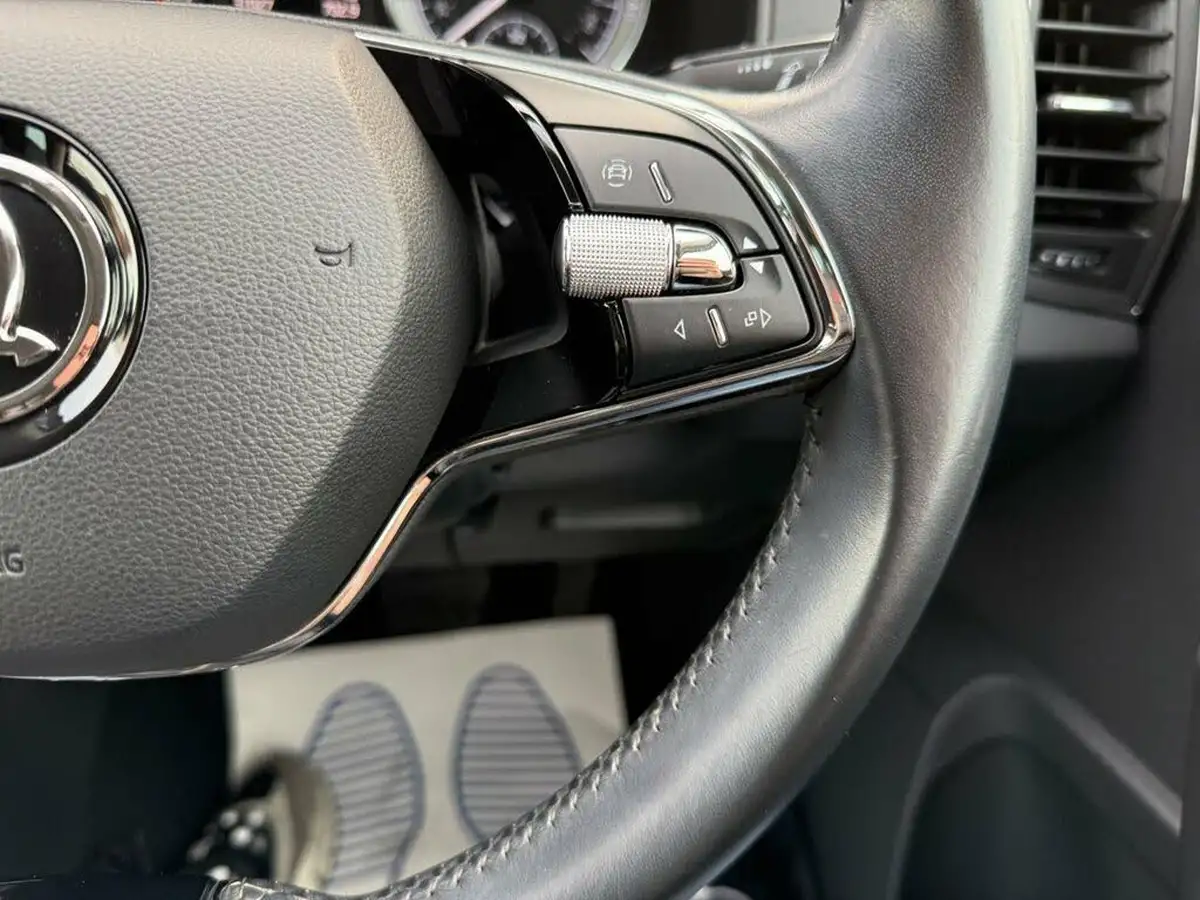 2020-skoda-karoq-15-tsi-se-drive-dsg-big-27
