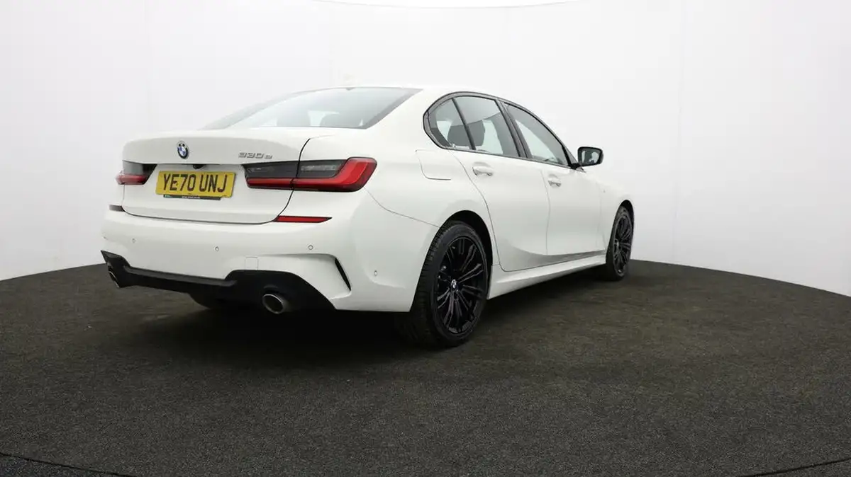 2020-bmw-3-series-big-77