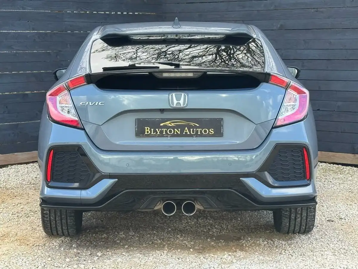 2019-honda-civic-15-vtec-turbo-sport-plus-ss-big-2