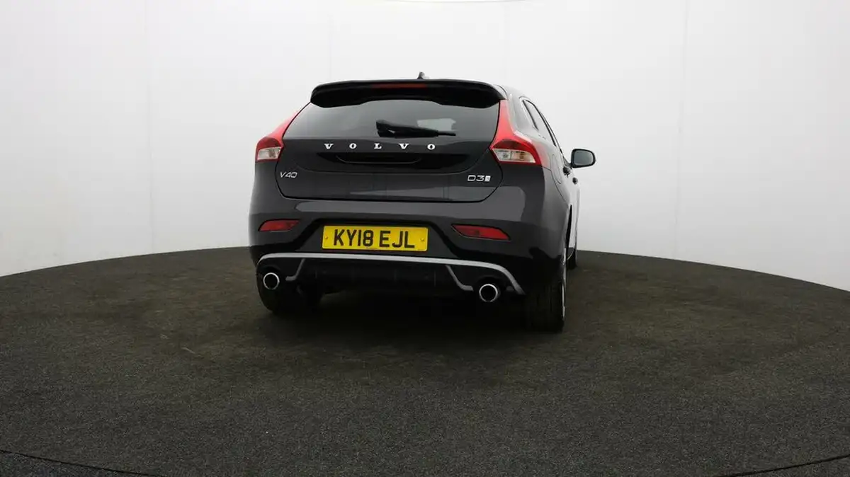 2018-volvo-v40-20td-d3-r-design-pro-big-69