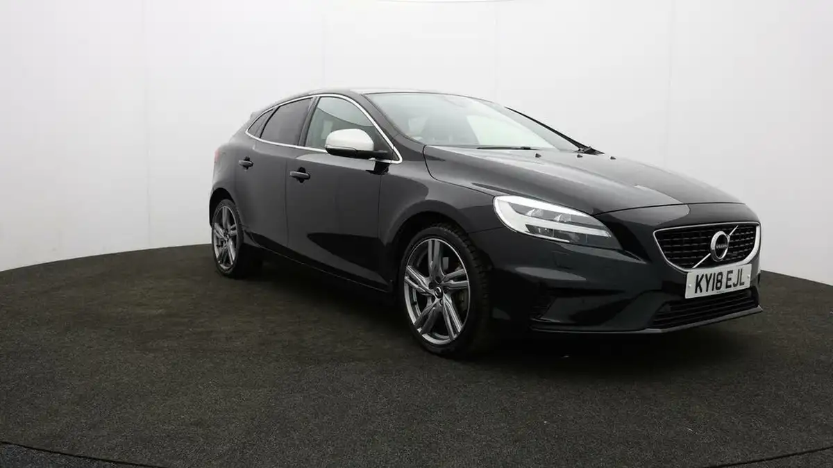 2018-volvo-v40-20td-d3-r-design-pro-big-41