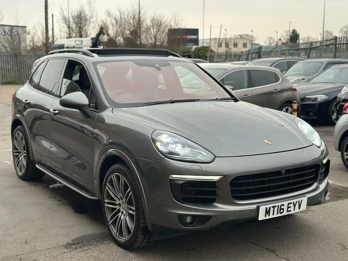 2016-porsche-cayenne-42td-s-big-36