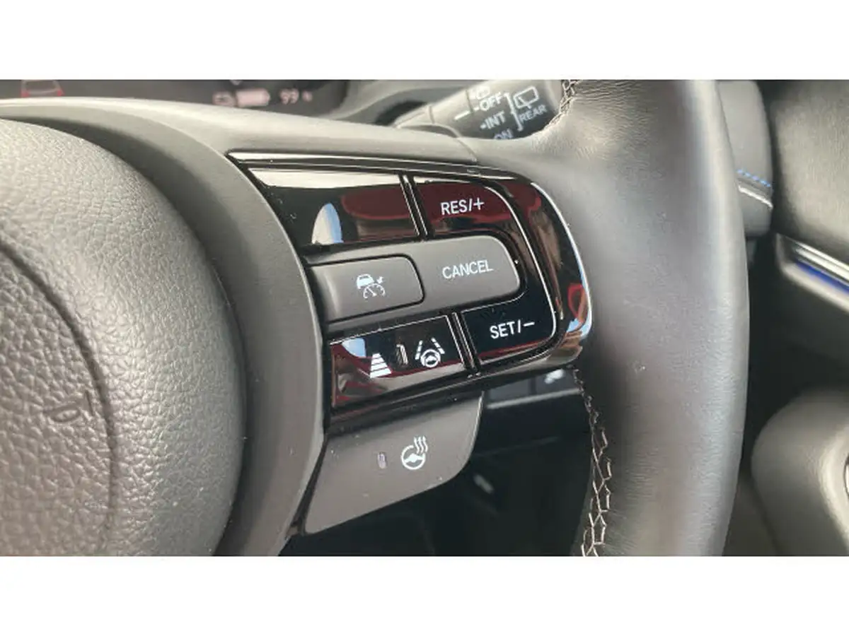 2024-honda-eny1-e-advance-big-14