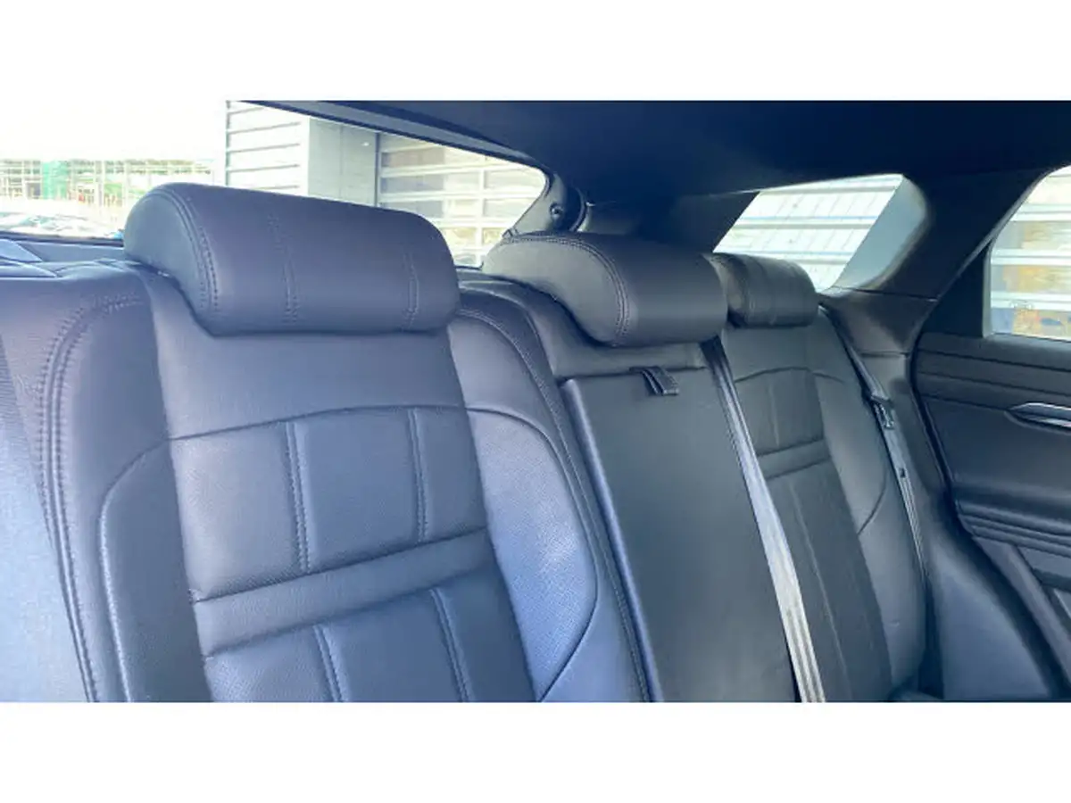 2021-land-rover-range-rover-evoque-15-p300e-r-dynamic-s-big-29