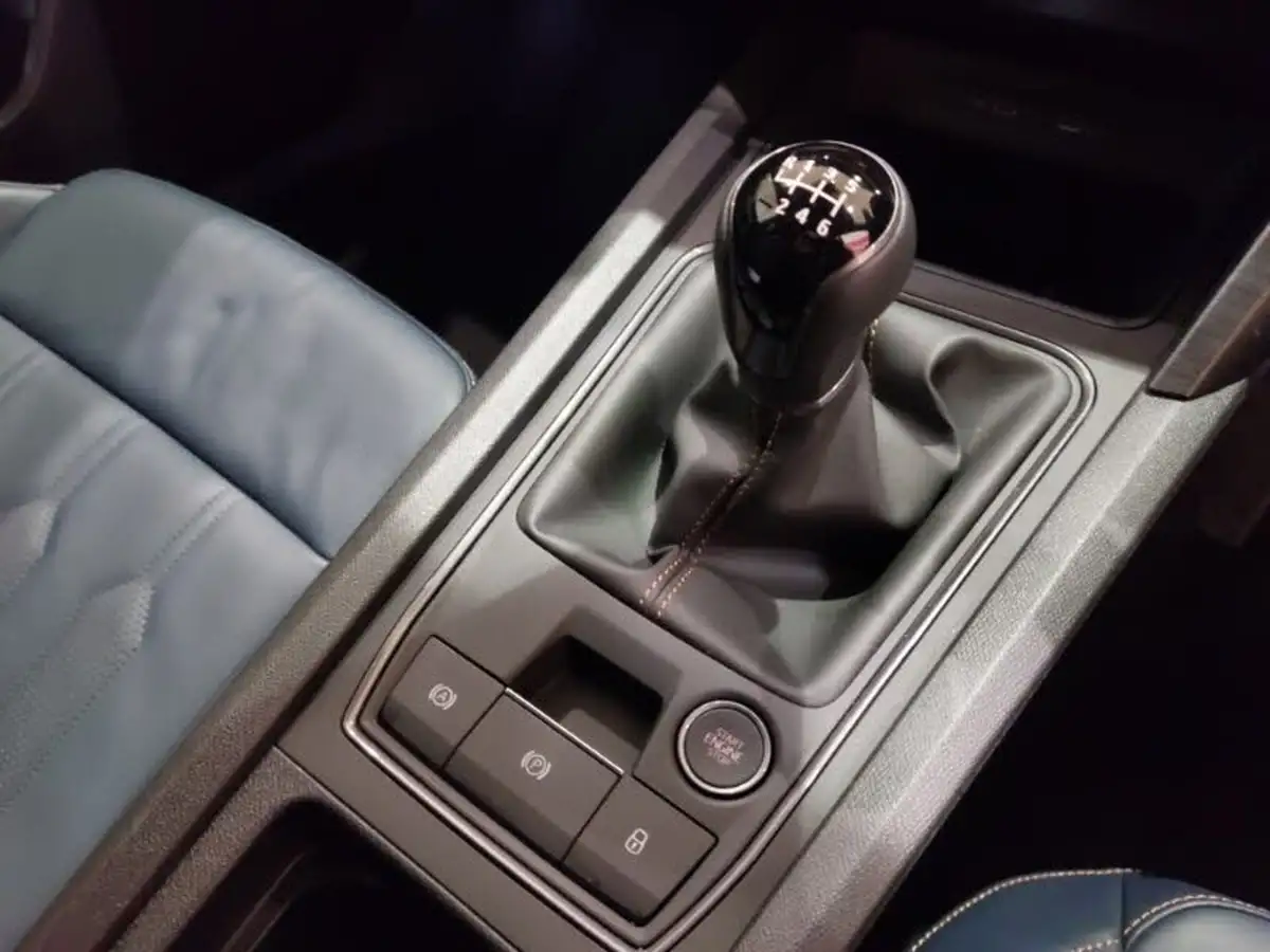 2024-cupra-formentor-15-tsi-v2-big-16