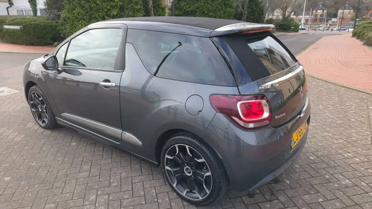 2015-ds-ds-3-cabrio-16-dsport-big-6