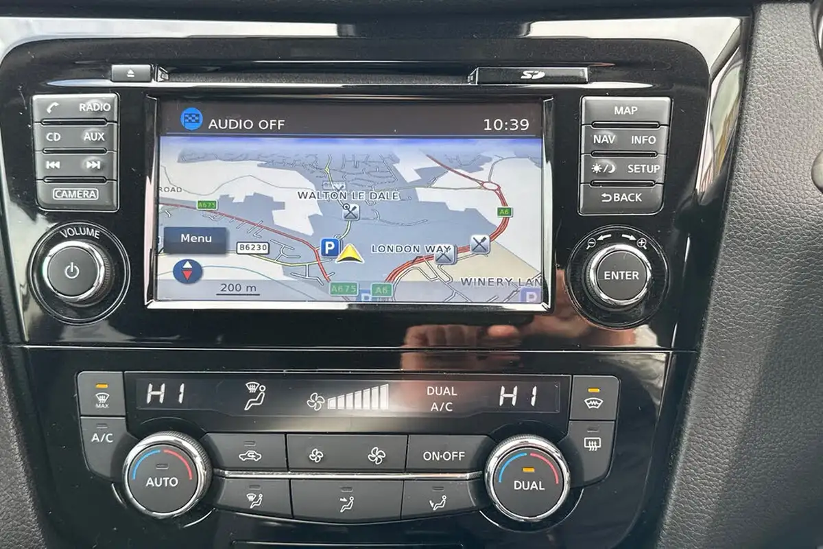 2018-nissan-qashqai-15dci-acenta-115ps-big-39