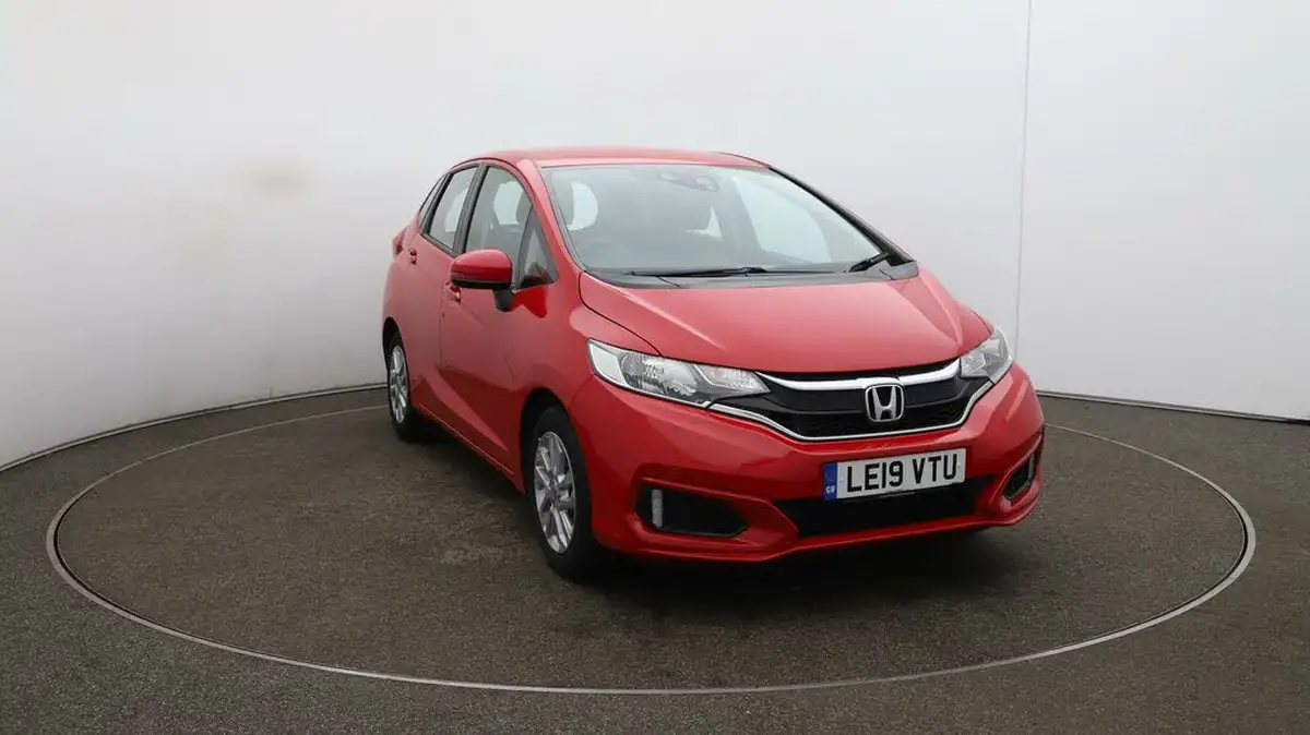 2019-honda-jazz-13-i-vtec-se-big-37