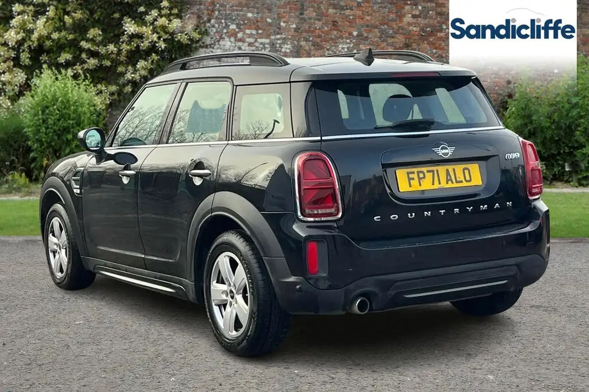 2021-mini-countryman-15-cooper-classic-auto-big-5