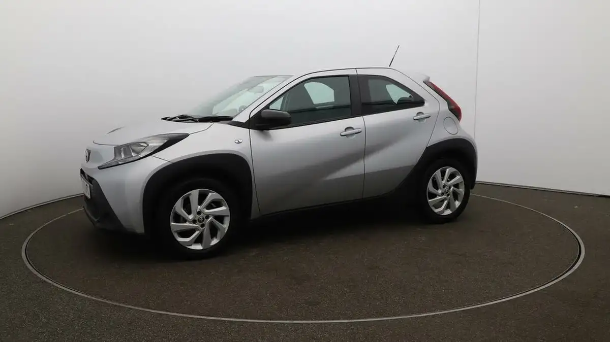 2023-toyota-aygo-x-10-vvt-i-pure-big-65