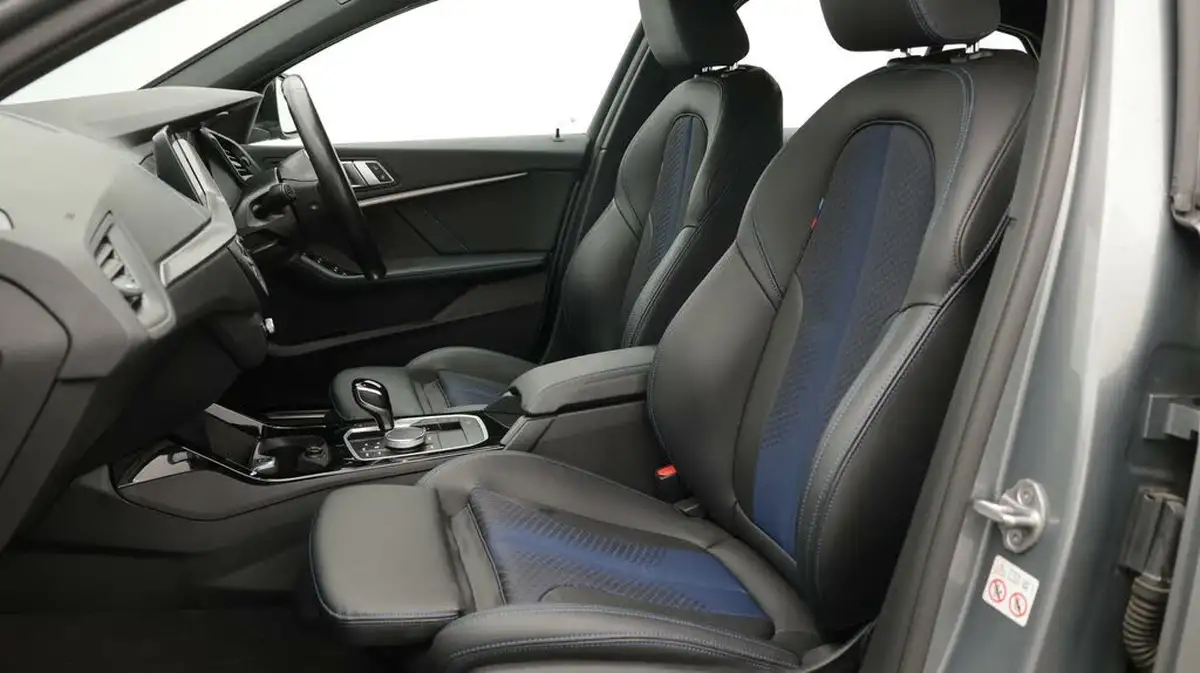 2022-bmw-1-series-15-118i-m-sport-lcp-dct-big-14