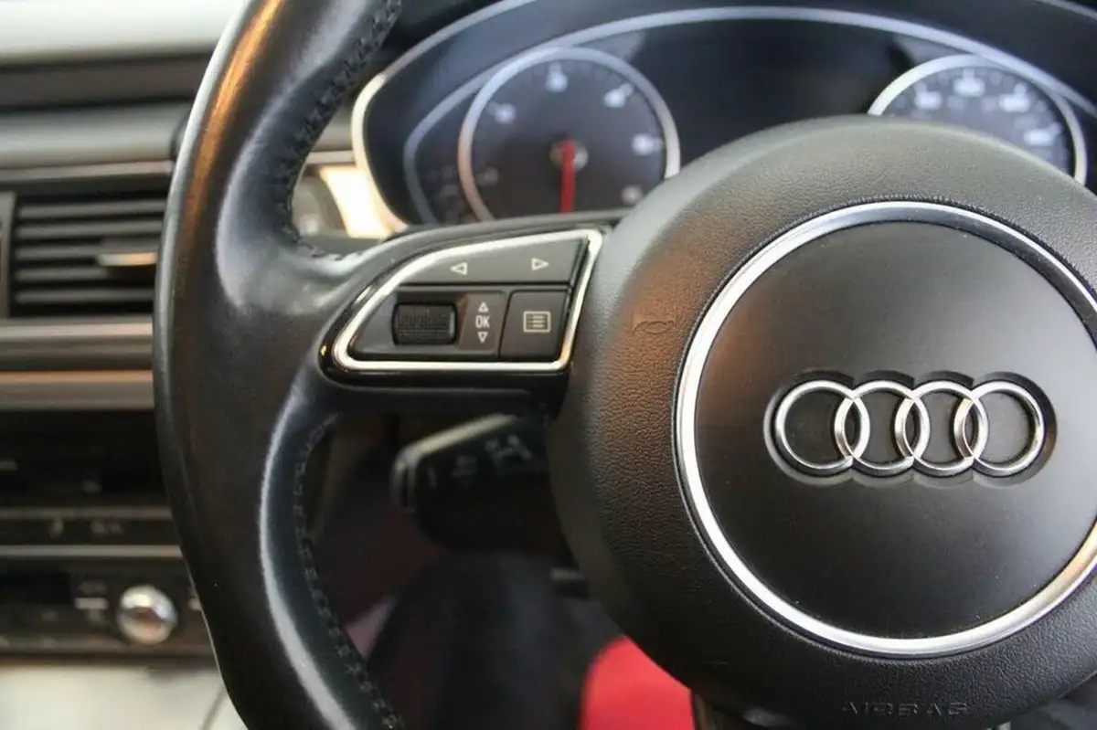 2015-audi-a7-30td-se-executive-big-37