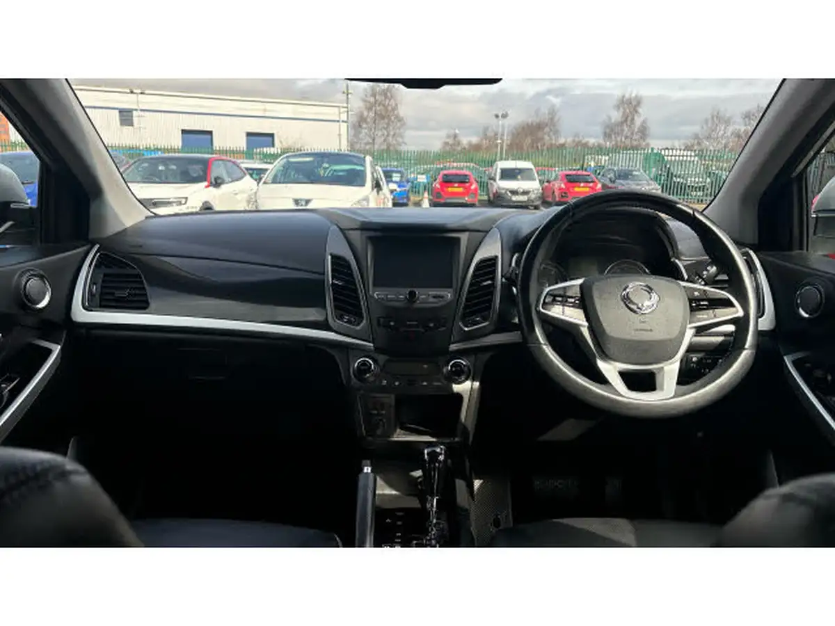 2018-kgm-ssangyong-korando-22td-elx-auto-big-9