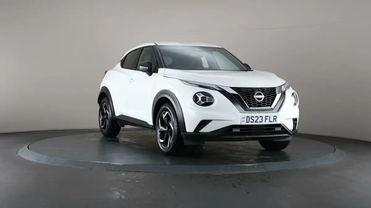 2023-nissan-juke-10-dig-t-n-connecta-big-50
