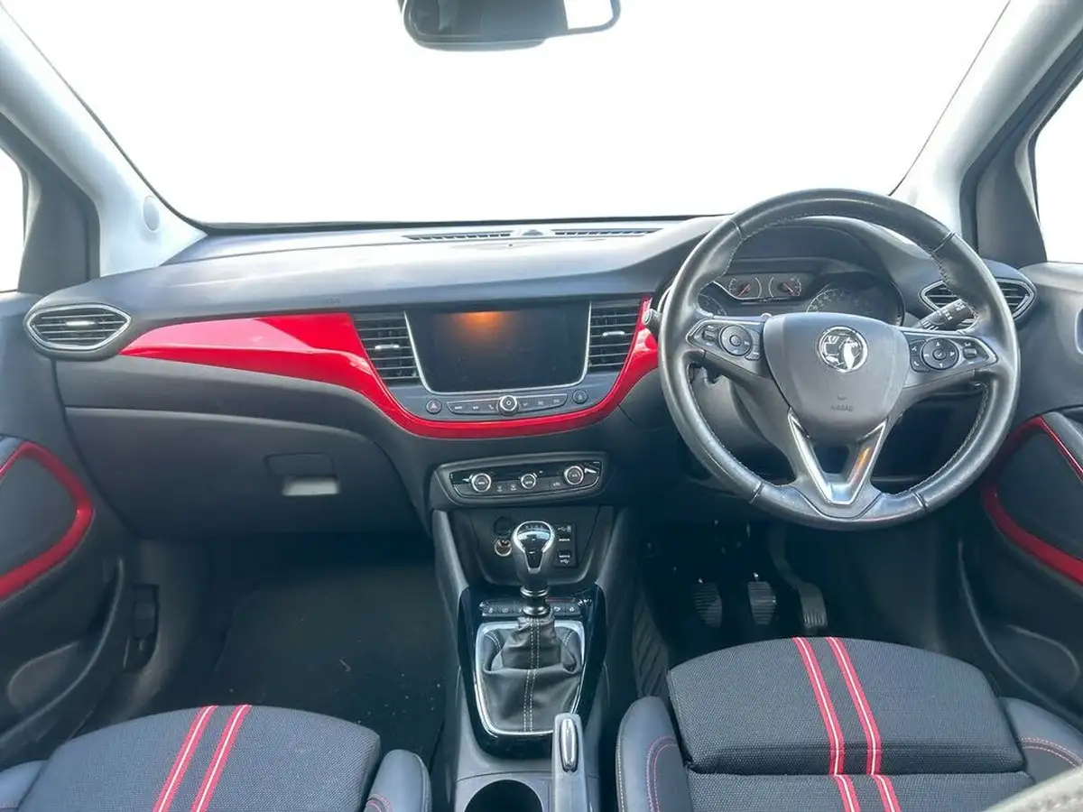 2021-vauxhall-crossland-12-sri-nav-130ps-big-5