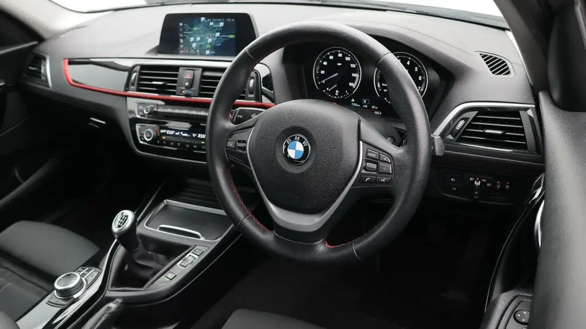 2019-bmw-1-series-15-118i-sport-138bhp-5d-big-9