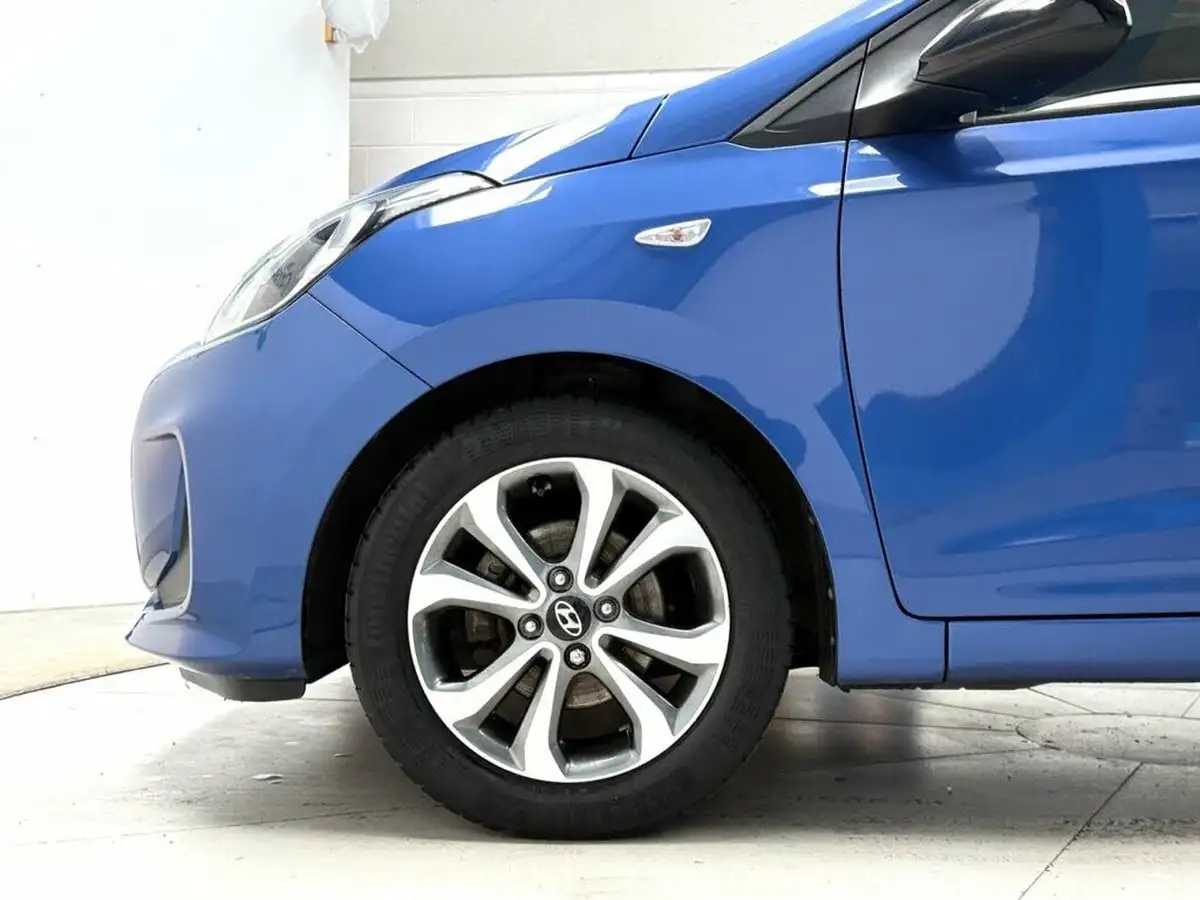 2019-hyundai-i10-10-play-big-12