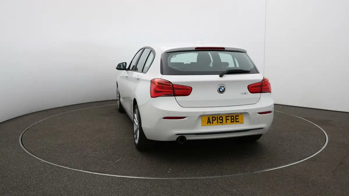 2019-bmw-1-series-15-118i-sport-138bhp-5d-big-51