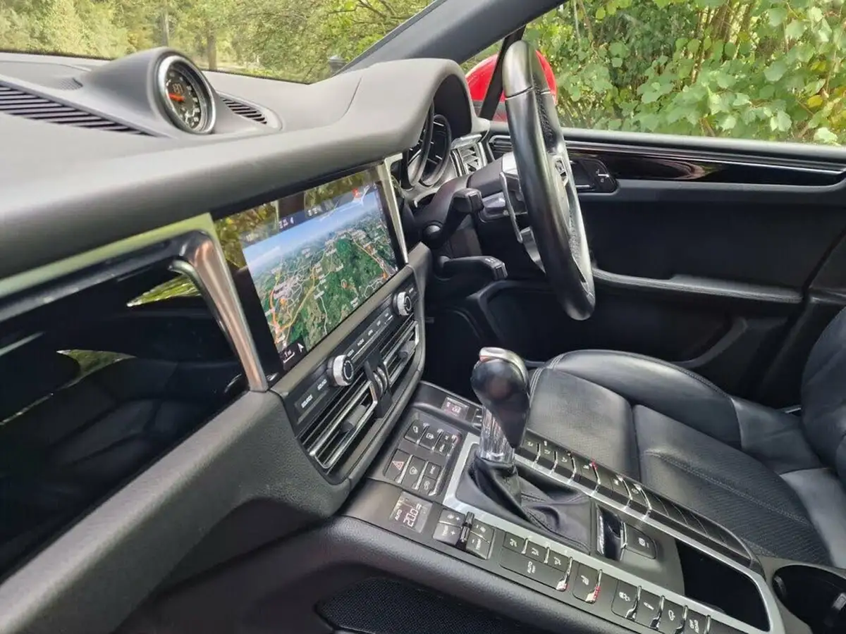 2020-porsche-macan-30-v6-s-big-42