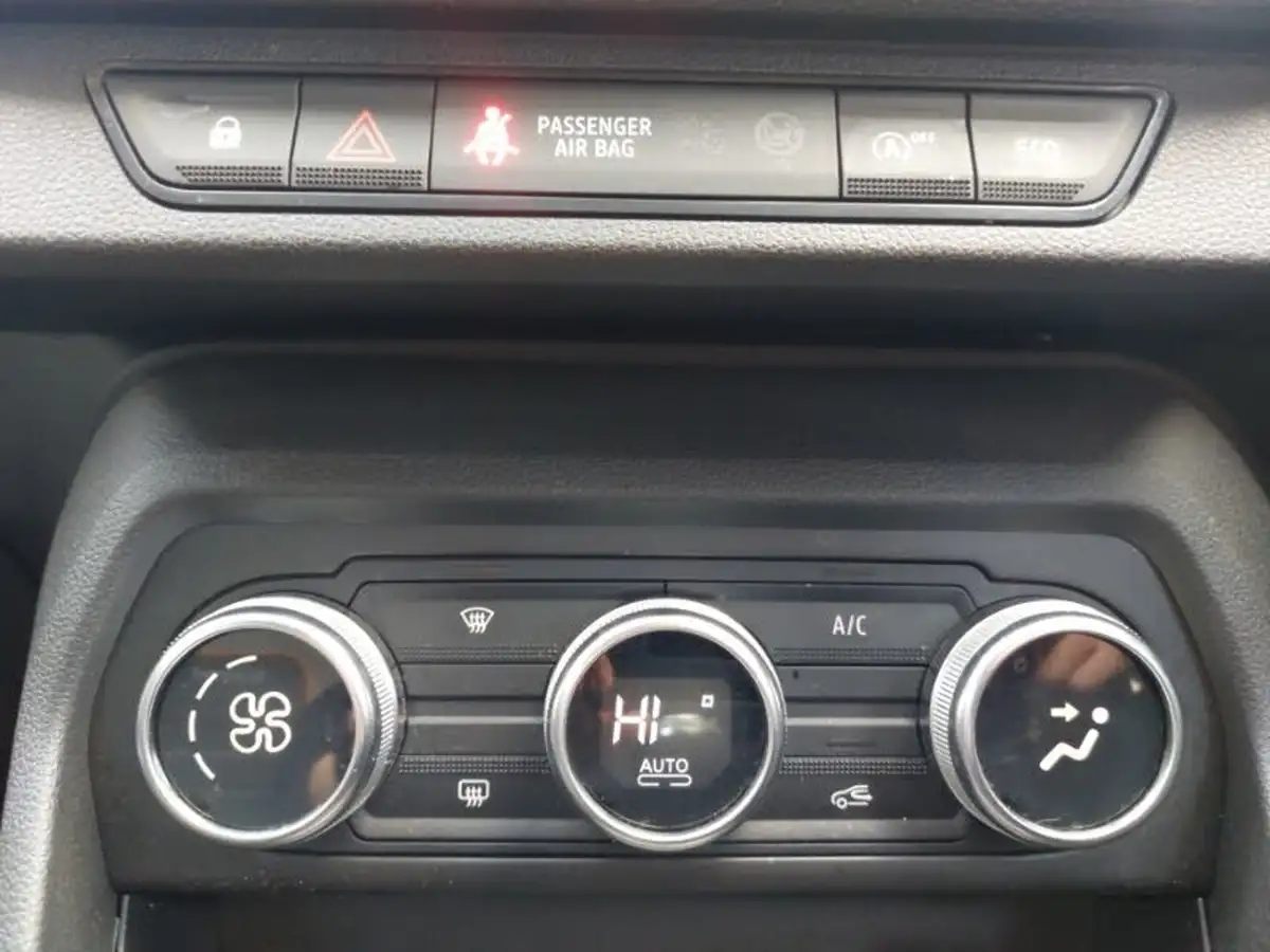 2021-dacia-sandero-stepway-10-tce-prestige-90bhp-big-16