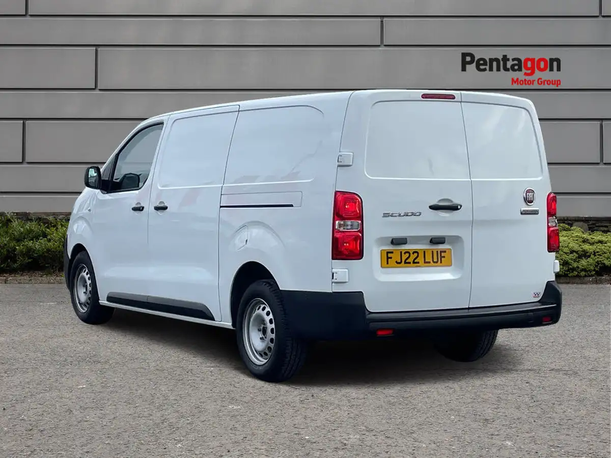 2022-fiat-scudo-20jtd-tecnico-lwb-panel-big-1