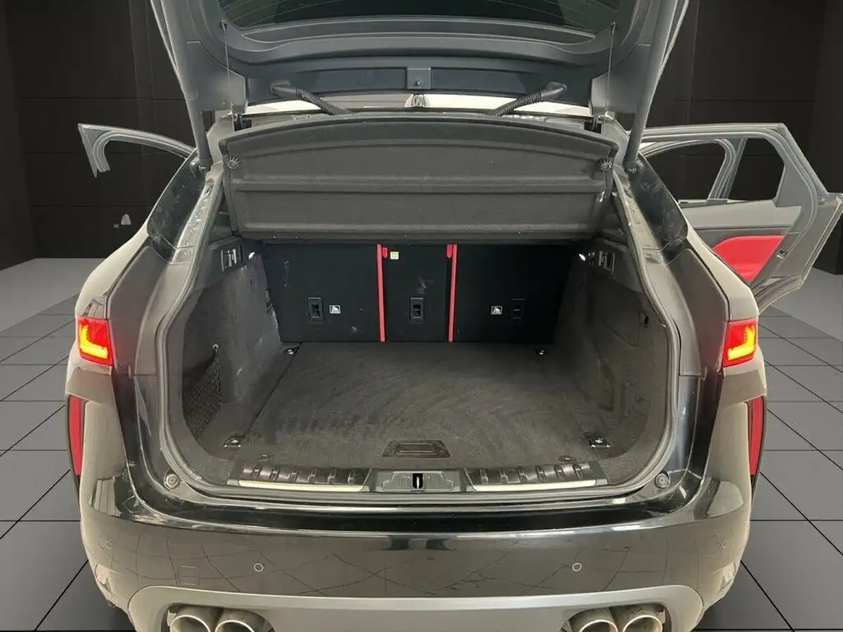 2019-jaguar-f-pace-50-v8-sc-svr-ss-big-21