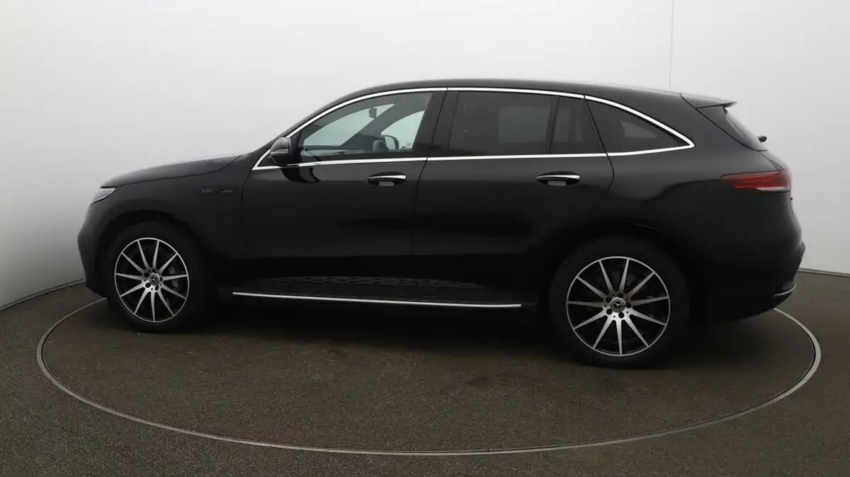 2022-mercedes-benz-eqc-e-eqc-400-amg-line-big-56