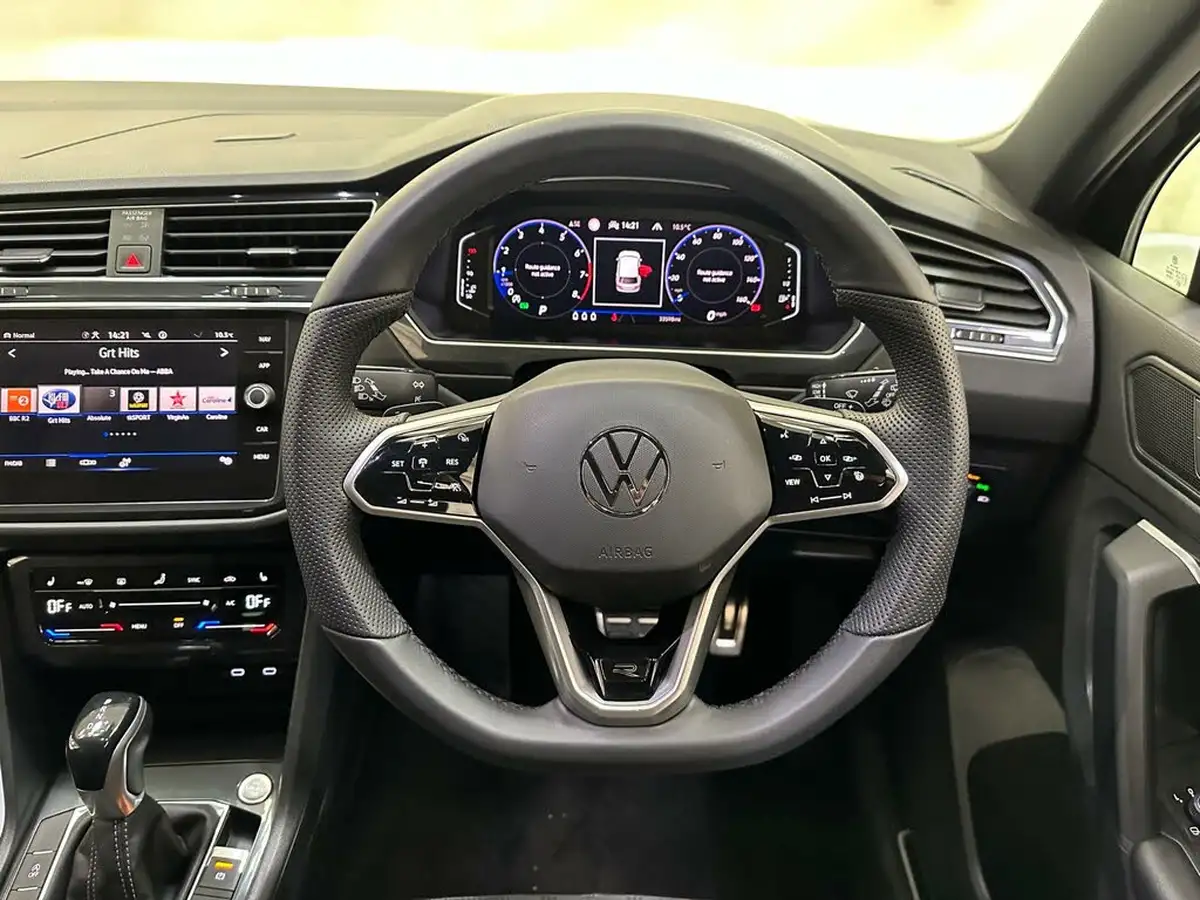 2021-volkswagen-tiguan-15-tsi-r-line-big-22