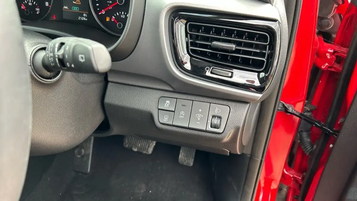 2024-kia-stonic-10-t-gdi-3-98bhp-dct-big-22
