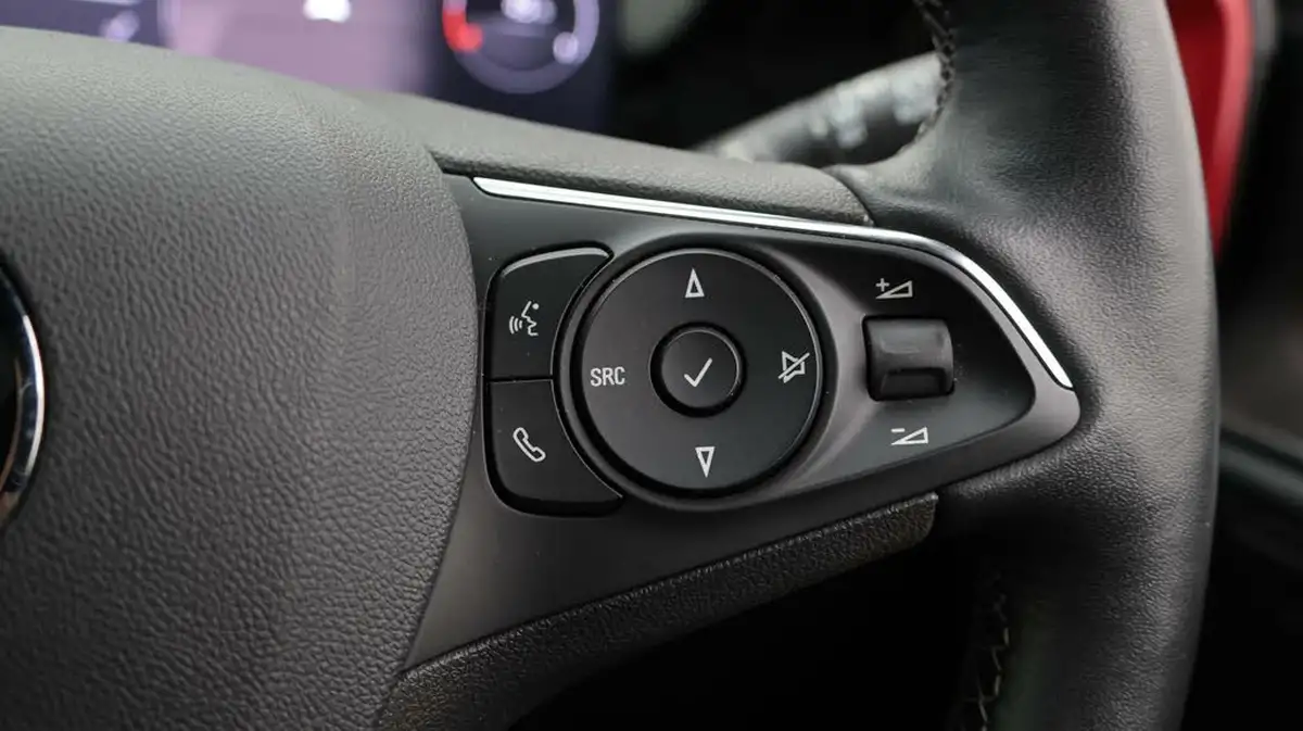2022-vauxhall-mokka-e-sri-premium-big-23