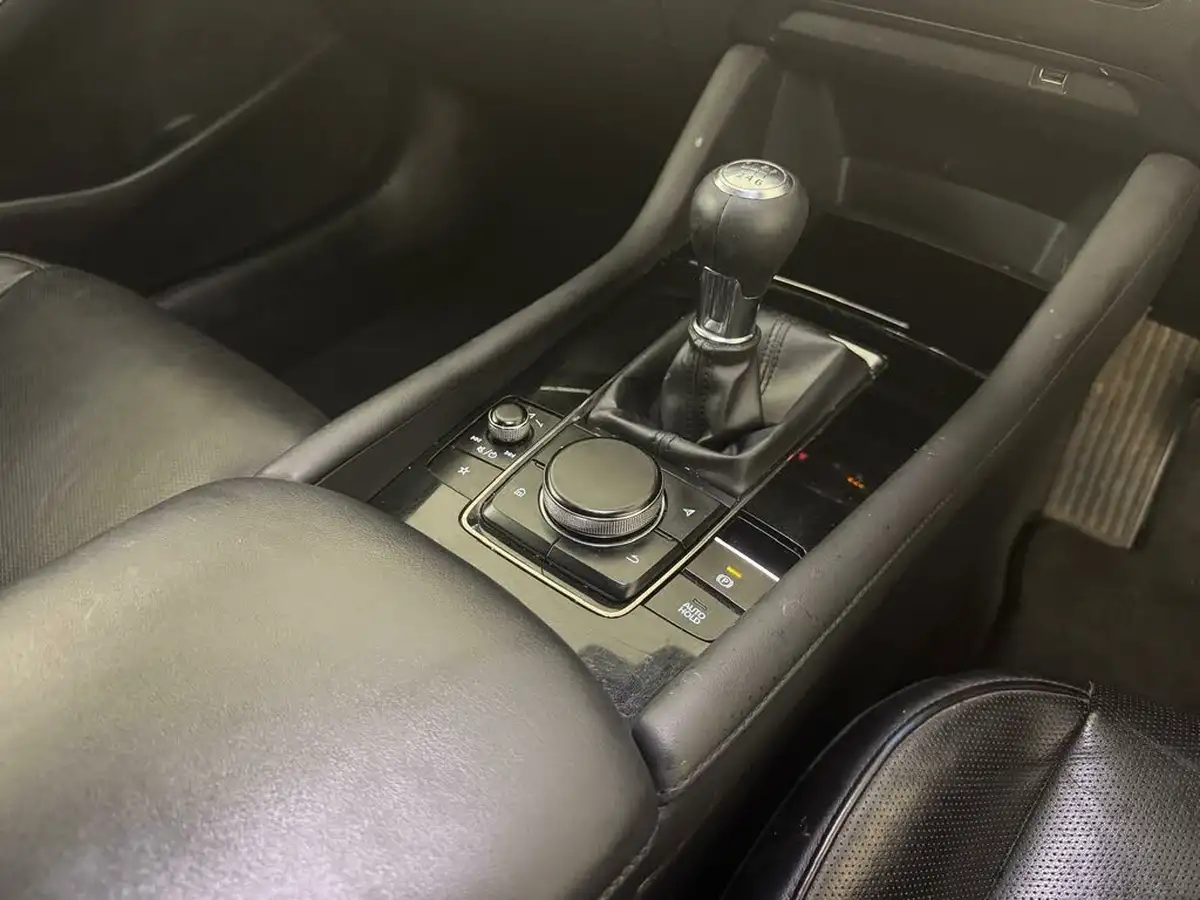 2021-mazda-mazda3-20-gt-sport-122ps-hatchback-5d-big-27