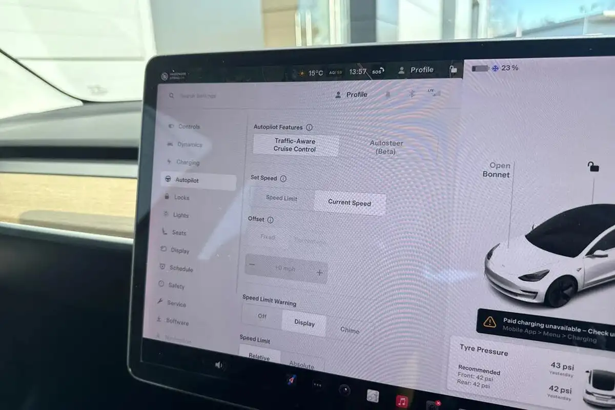 2019-tesla-model-3-e-long-range-4x4-big-42