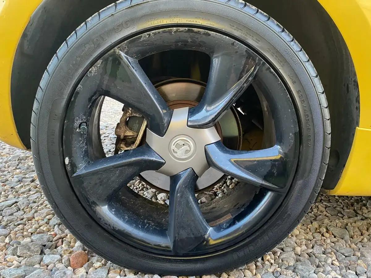 2012-vauxhall-astra-gtc-20td-sri-20cdti-16v-big-35