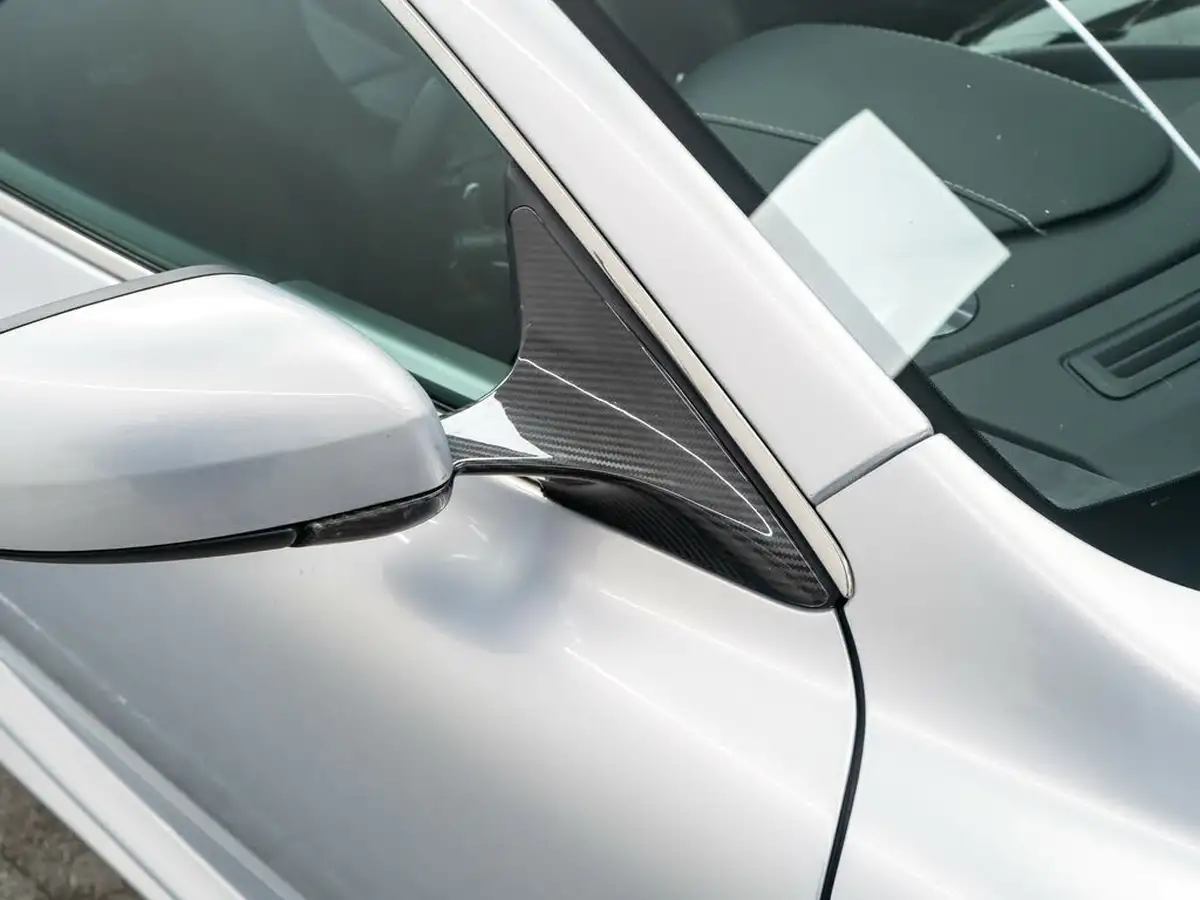 2009-aston-martin-dbs-60-touchtronic-big-16