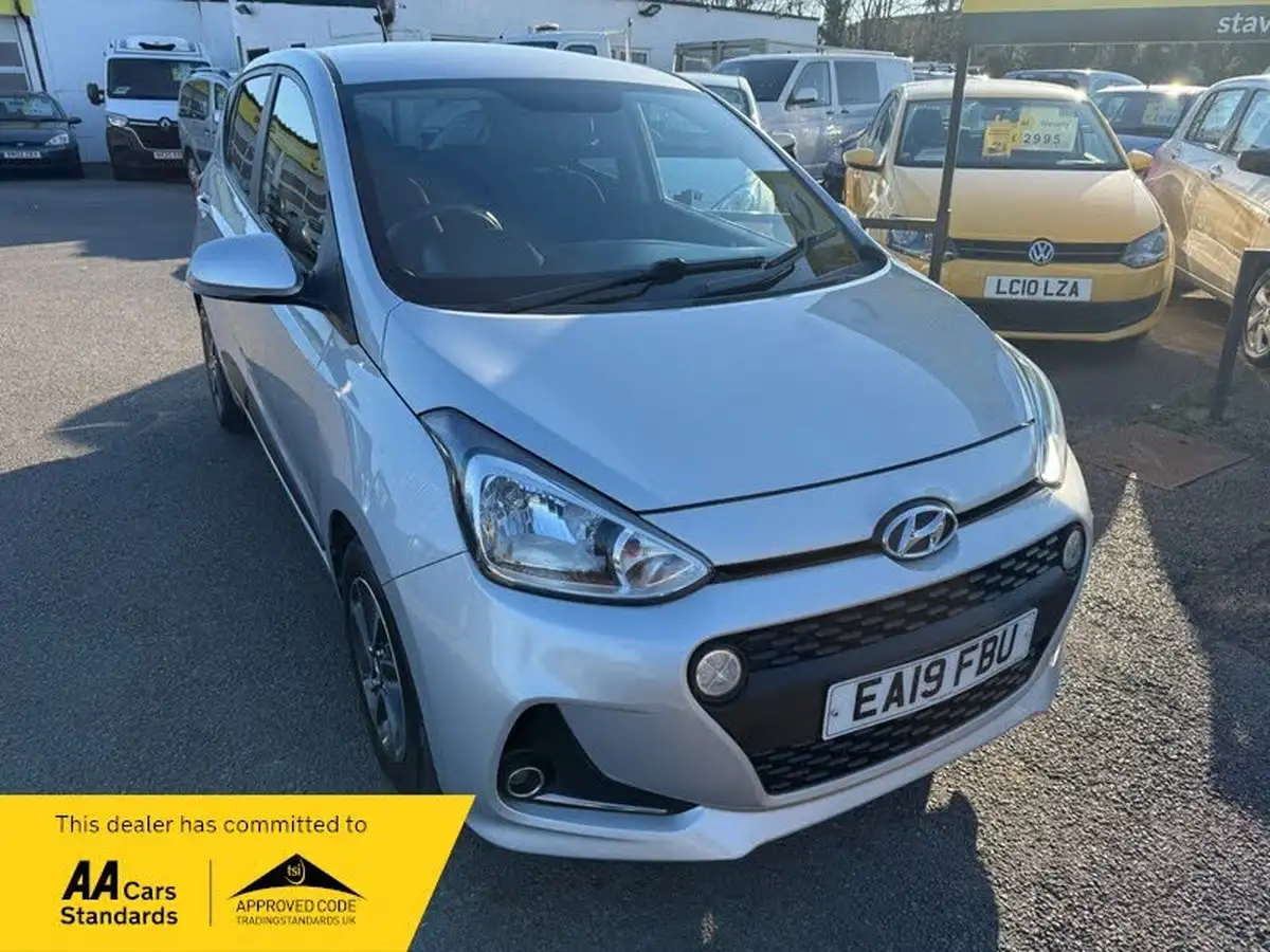 2019-hyundai-i10-10-premium-67ps-big-7