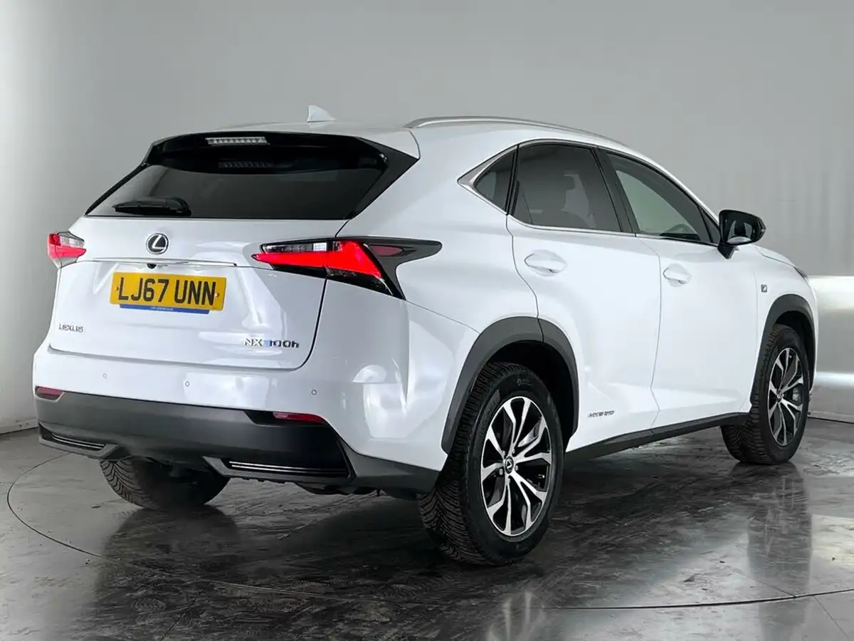 2017-lexus-nx-300h-25-f-sport-big-4
