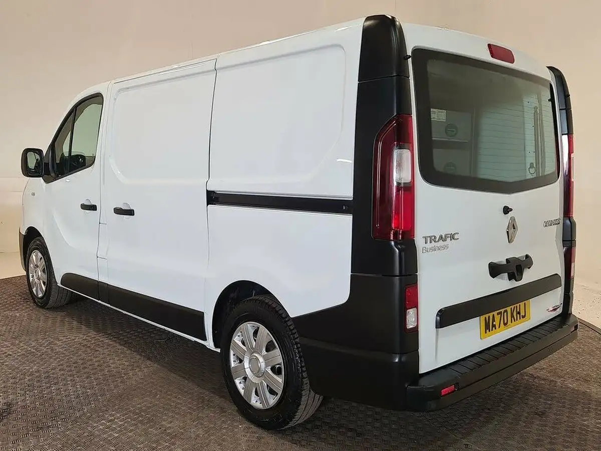 2020-renault-trafic-20dci-sl30-energy-120-business-panel-big-2