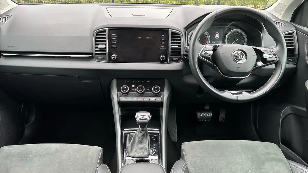 2021-skoda-karoq-15-tsi-se-l-dsg-big-10