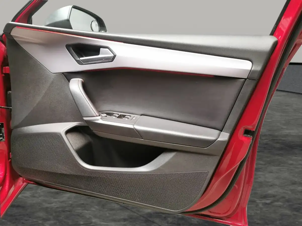 2022-seat-leon-15-tsi-evo-fr-sport-150ps-hatchback-big-28
