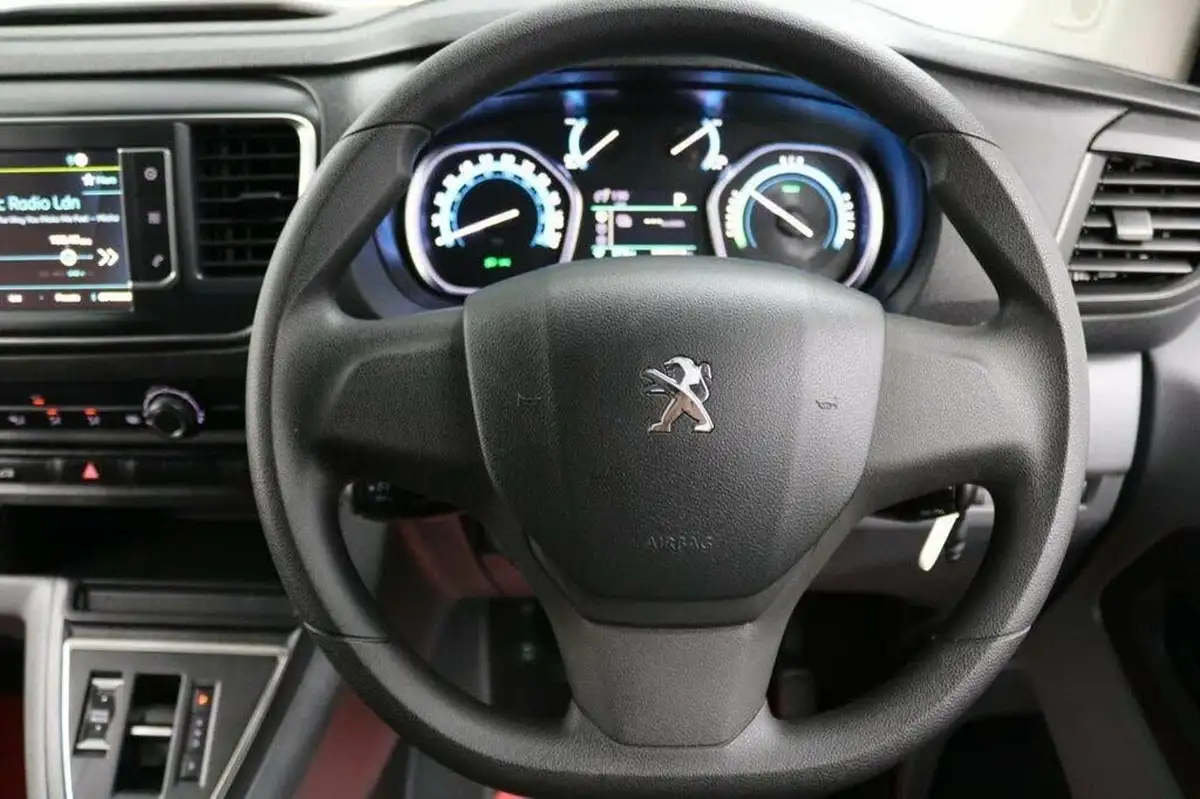 2021-peugeot-expert-e-professional-standard-75kwh-panel-big-34