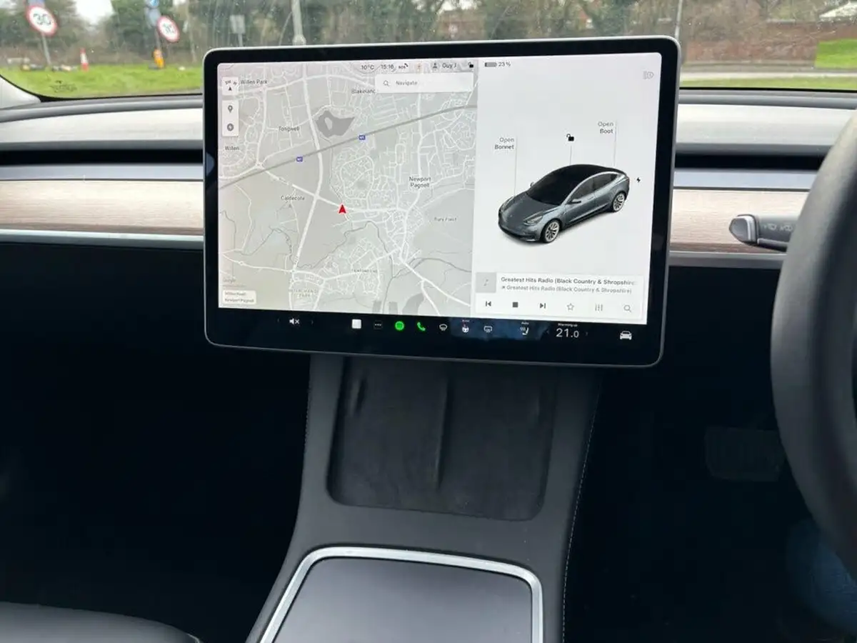 2021-tesla-model-3-e-long-range-awd-big-18