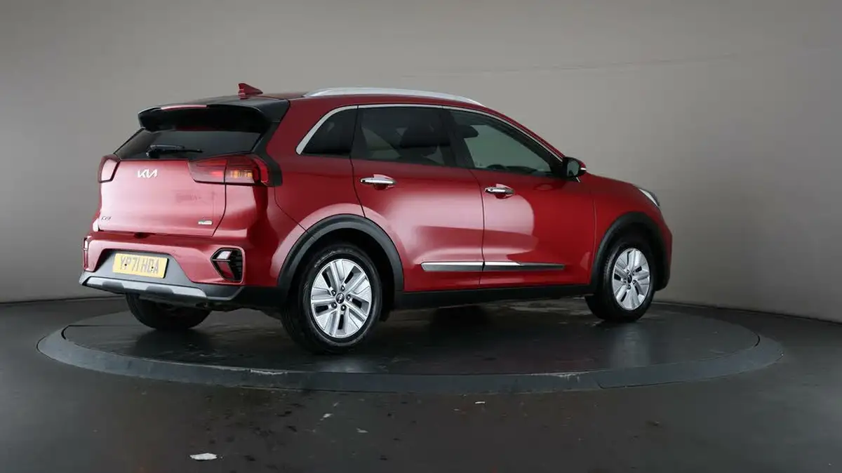 2021-kia-niro-16-gdi-phev-3-42in-cluster-big-7