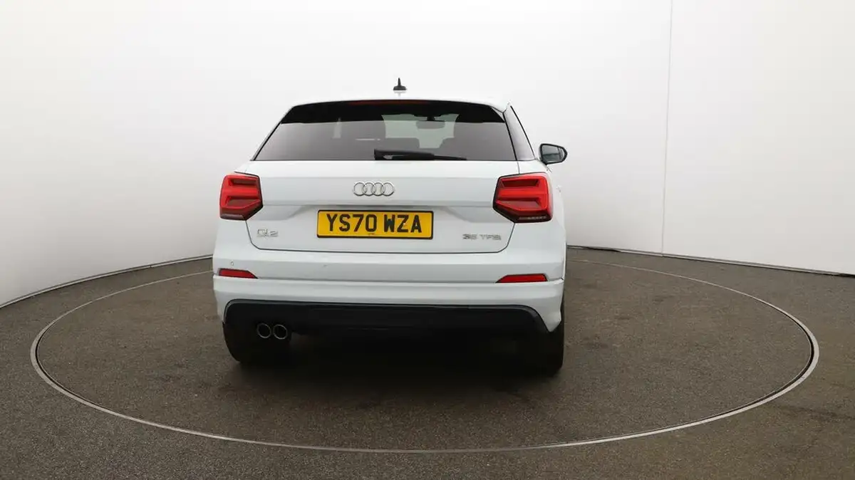2020-audi-q2-15-35-tfsi-black-edition-1495cc-big-6