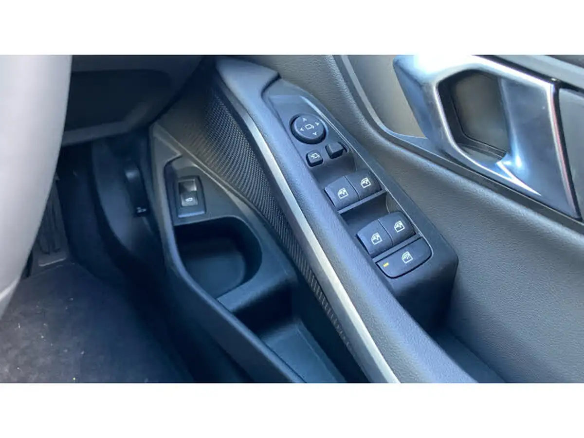 2024-bmw-3-series-20-320i-m-sport-touring-5d-big-29
