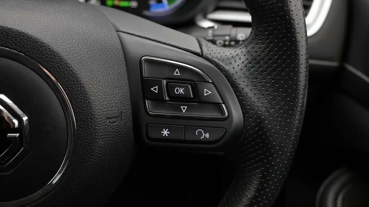 2022-mg-mg5-e-excite-ev-long-range-big-24